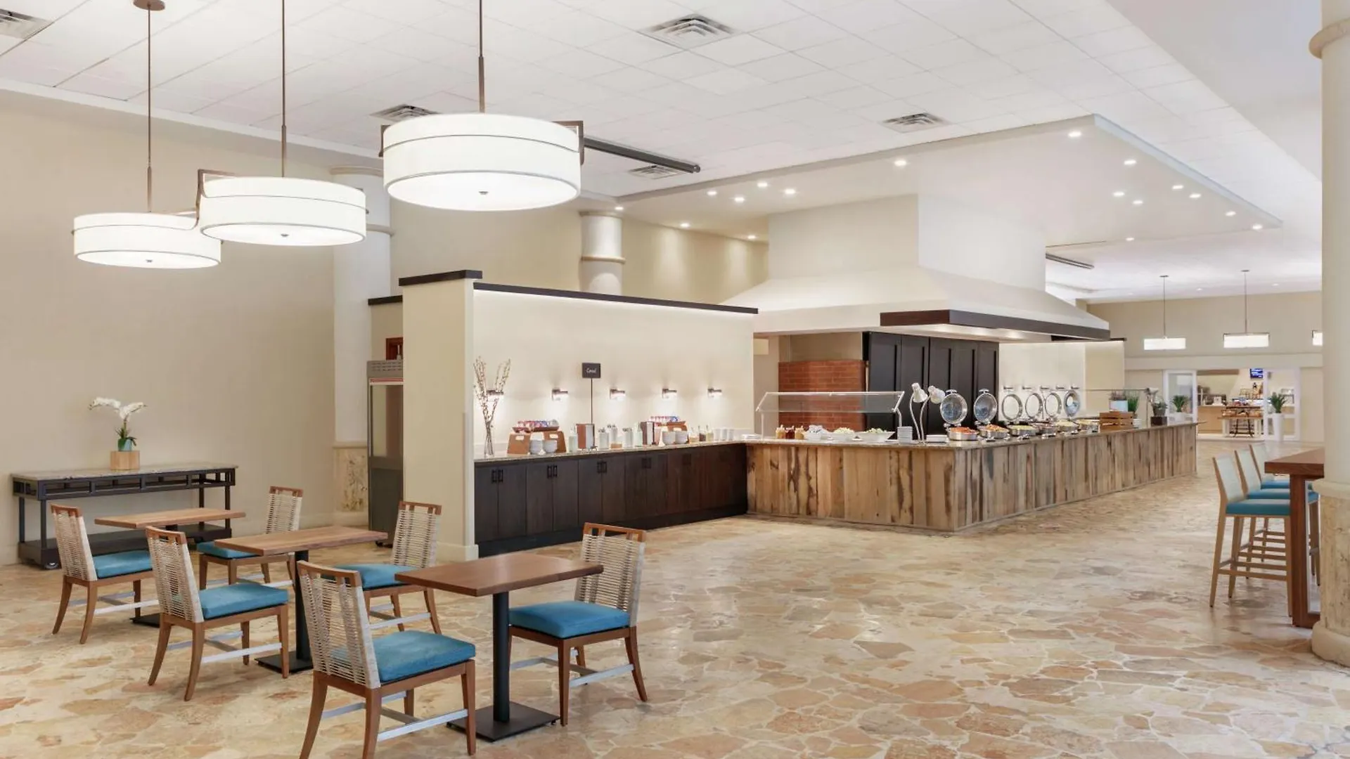 Embassy Suites By Hilton San Juan - Hotel & Casino Resort