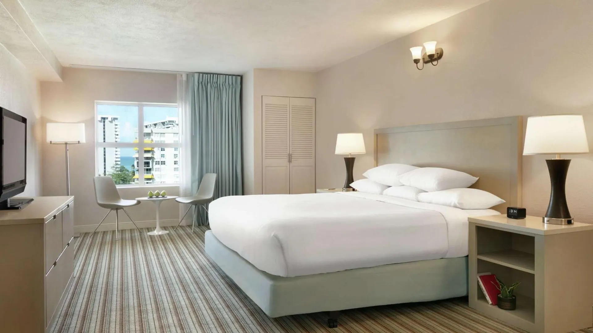 Rezort Embassy Suites By Hilton San Juan - Hotel & Casino